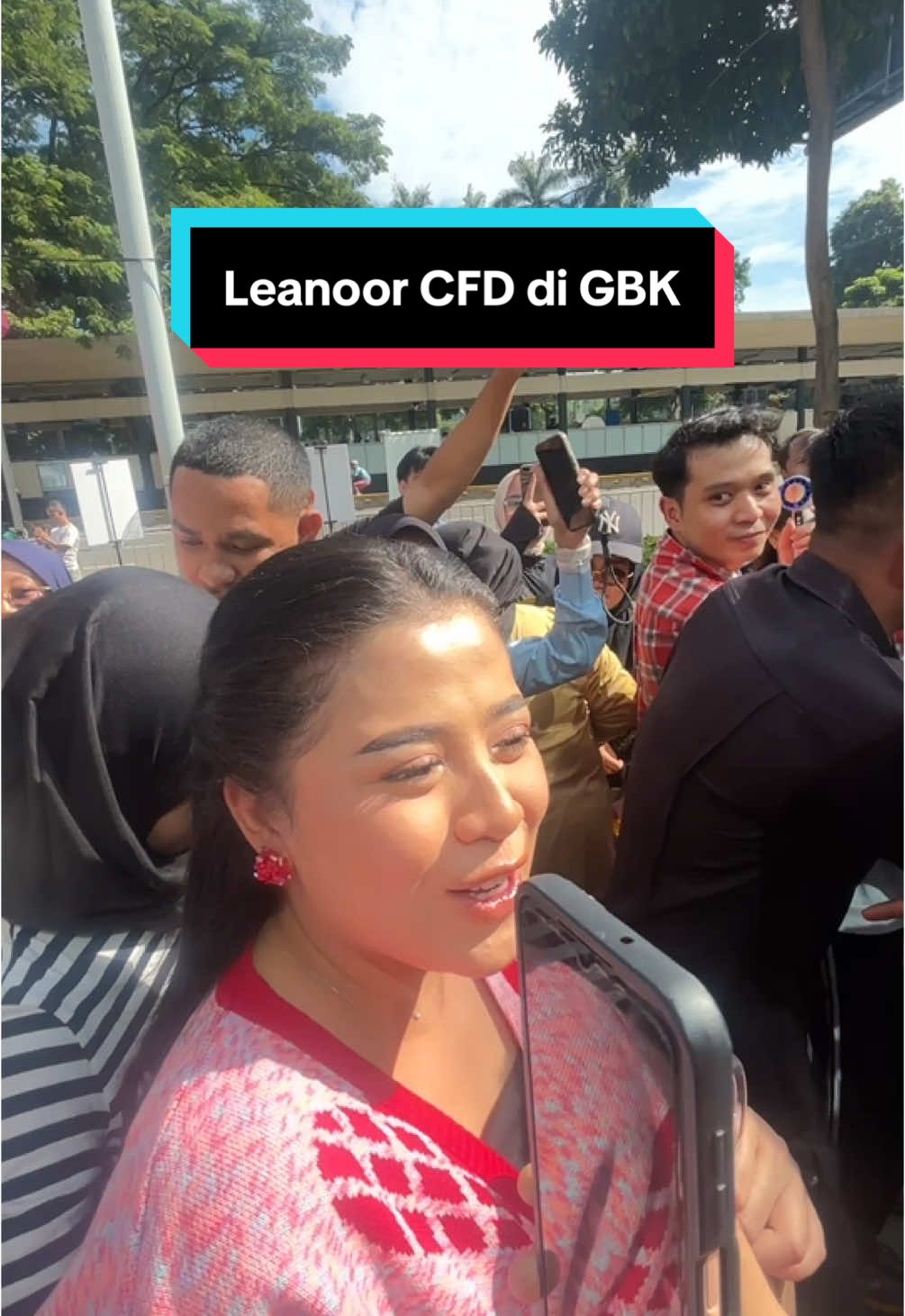 Leanoor pagi ini di GBK🔥😅 #fyp #indonesianidol #shabrinaleanor #fajarnoor 