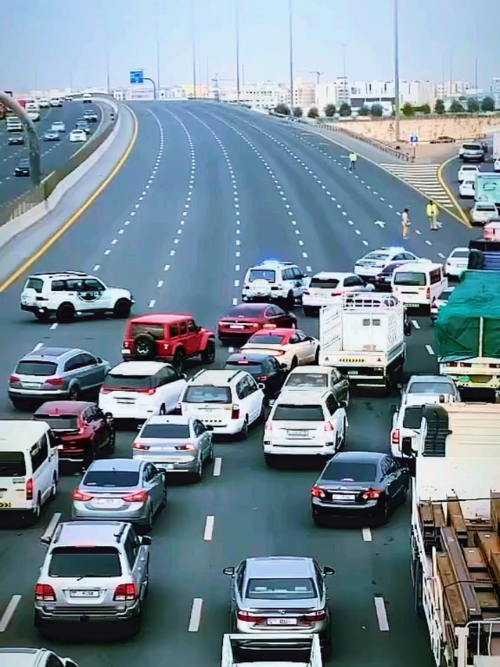 dubai police #use #dubaiview🇦🇪 #dubaicity #dubai🇦🇪 #দুবাইপুলিশ #dubaipolice🚔🚔✌🇦🇪❤️ #uaepolice🚔 #vairal #tiktok #police #fypシ #foryoupageofficiall #foryou #vairal_video #tending #tendencia #foryoupage #followme #highlight 