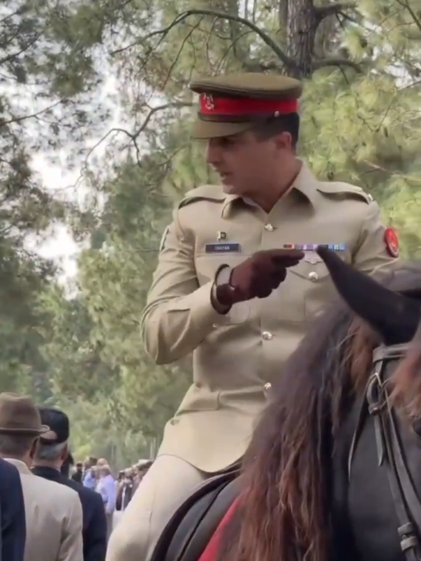 kes ko pyar hai pak army se #todayviral #explore #explorepage✨ #fyp #foryoupage❤️❤️ #beautifull #foryoupage❤️❤️ ❤️❤️ #tranding #paksitanfauj #armylover #pakarmy #viral 