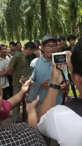 TEGAKKAN KEADILAN UNTUK WARGA TEUPIN TINGGI Ratusan Warga Desa Teupin Tinggi Tuntut Kejelasan Lahan ke PT ASN