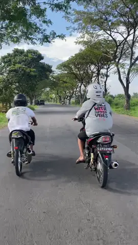 #CapCut #tigergank #officialwalisongo #sebenyenimasehh #herex1200m #tigergank🤙 #tigercantik #tigerherex 