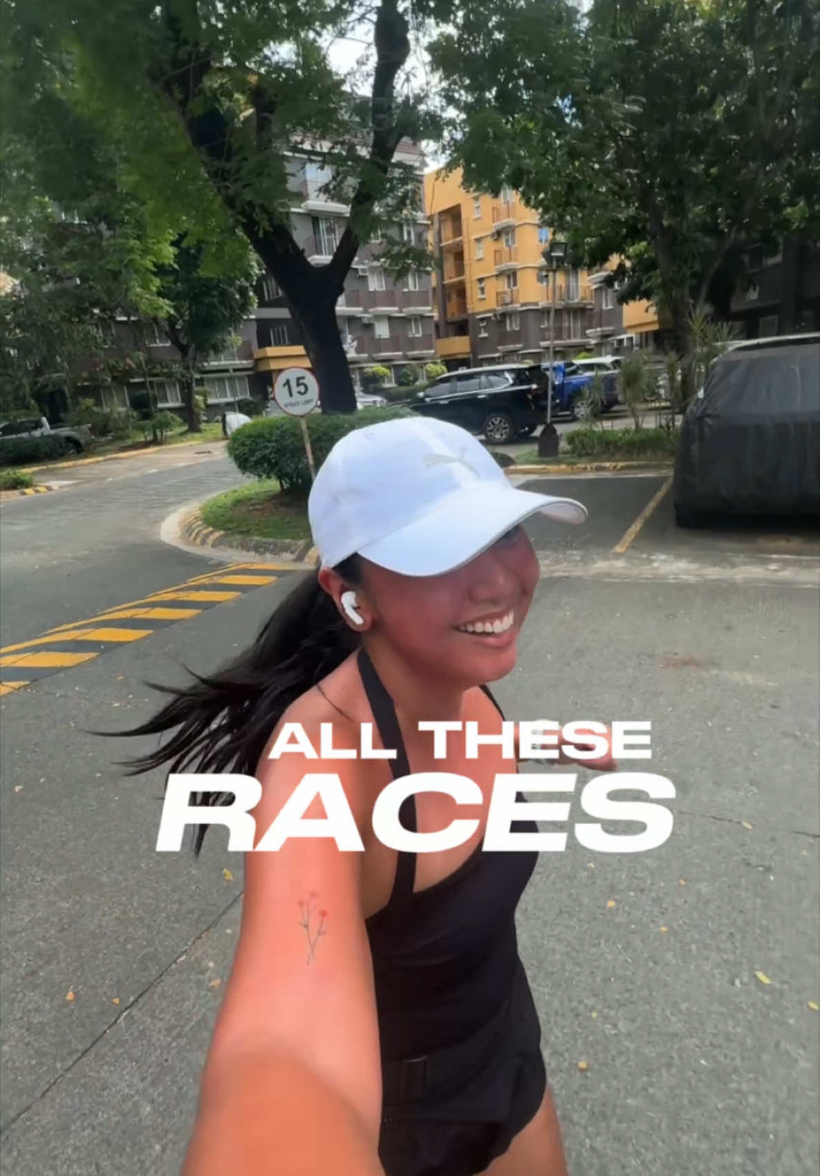 Signed up for all these races thinking I’d be *that girl.* Turns out I’m just tired… but at least my skin’s hydrated. 🤪 Thanks to @Neutrogena PH Hydro Boost Water Gel for keeping me fresh even when I’m sweating through life.🤍 #NeutrogenaHydroBoost #JuicySkin