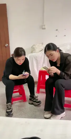 7453261007054572827又被这爷俩算计了