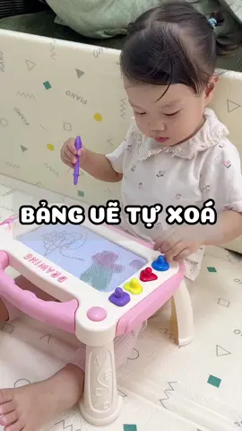 Bảng vẽ tự xoá là có cả một “không gian sáng tạo” riêng của con nè mấy bà ui. #bangvetuxoa #dochoithongminh #dochoichotre #gocnhomechip 