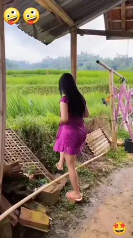 ate ingat po madulas jan#🤣😂😂😂 #funnyvideos #fun #everyone #comedyvideo #joke #goodvibes #funnyvideos #viralvideo #visaya 