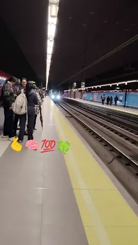 #metrodequito🚇 #paratiiiiiiiiiiiiiiiiiiiiiiiiiiiiiiiiii #fiypppppppppppppppppppppppppppppn #fiypシviral_tiktok #frasesbelicas🍀📿🧿_belicones #siganeme_y_dale_❤_compartan😊 