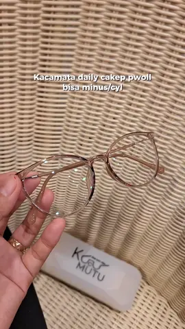 Kacamata cat eye bisa req minus/cyl, buy 1 get 1😍 #kacamata #kacamataminus #kacamataphotocromic 