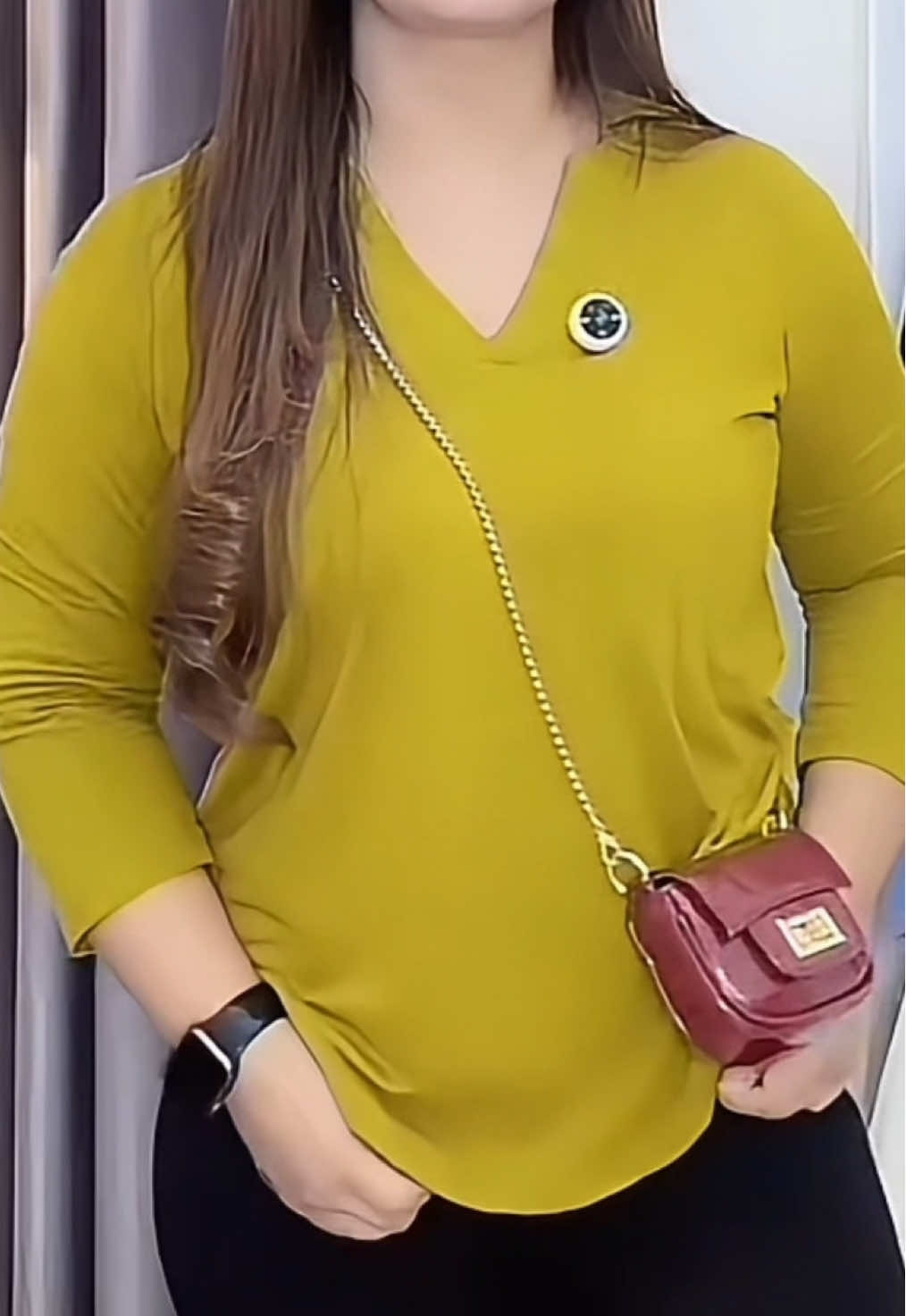 Outfit simple tampak cantik bahan adem lengan panjang 🥰  #kaosviral #kaoslenganpanjang #kaoswanita #atasanwanita #bajumurah #bajuwanita 