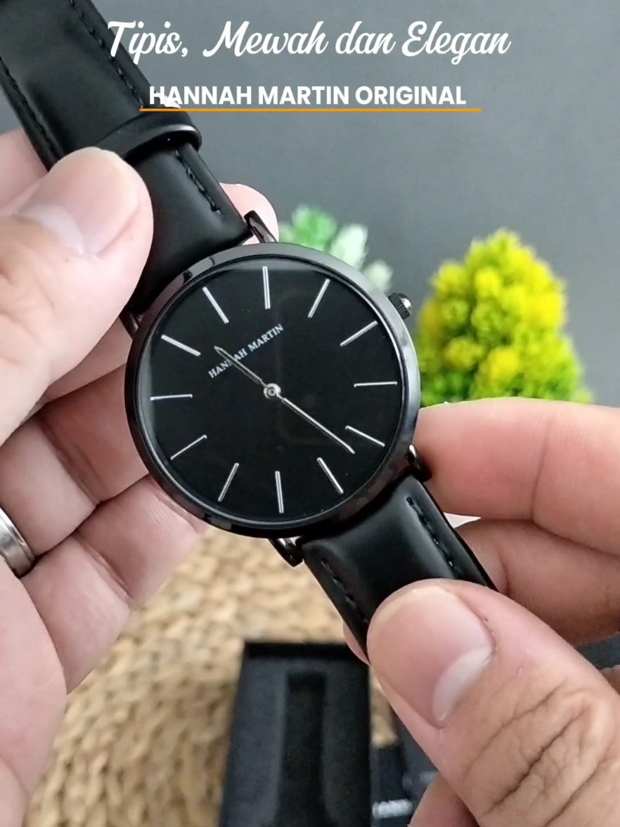 Lebih tipis lebih mewah ! #jamtanganpria #jamtangancowok #jamtanganmewah #fyp #viral #tiktok 