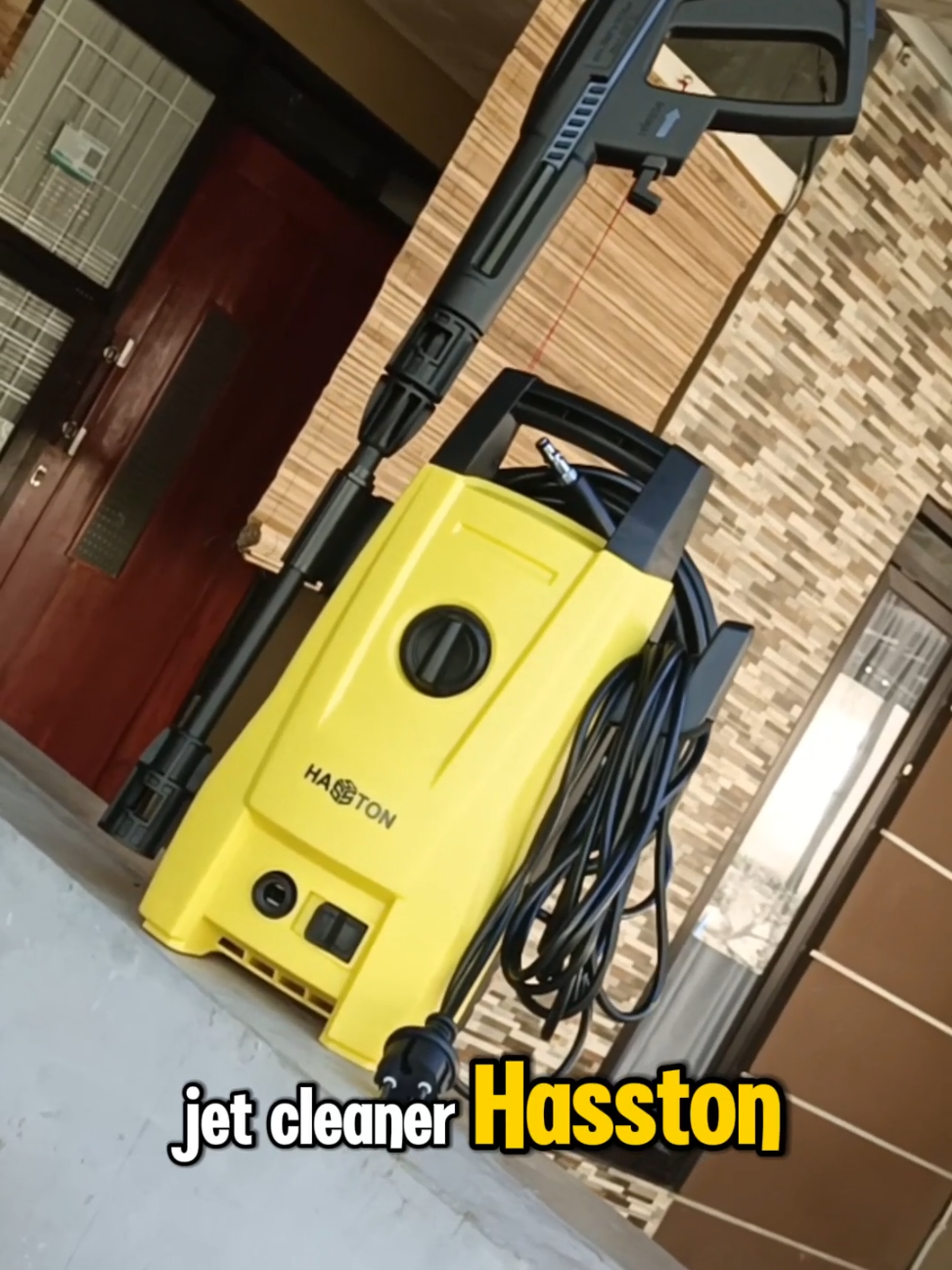 Cuci mobil jadi ga ribet kalau pake jet cleaner #jetcleaner #cucimobil #cucimobilsendiri 