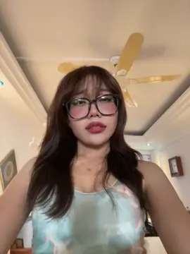 new glassess??? HAPPY BIRTJDAY TO MEEE