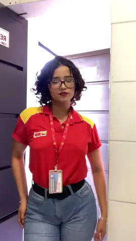 Hora do almoço tem que rolar uma dancinha para meus seguimores.   #fyp #foryou #foryoupage #viral #tiktok #trend #explore #reels #tiktokbrasil #tiktokers