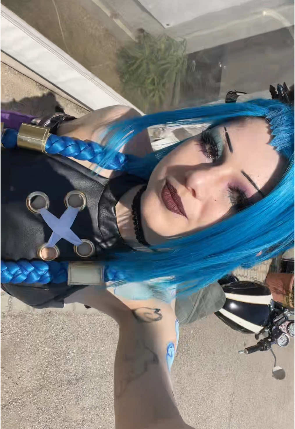 had soooo much fun at con today!! (˶˃ ᵕ ˂˶) .ᐟ.ᐟ #jinx #arcane #jinxarcane #jinxcosplay #arcanecosplay  