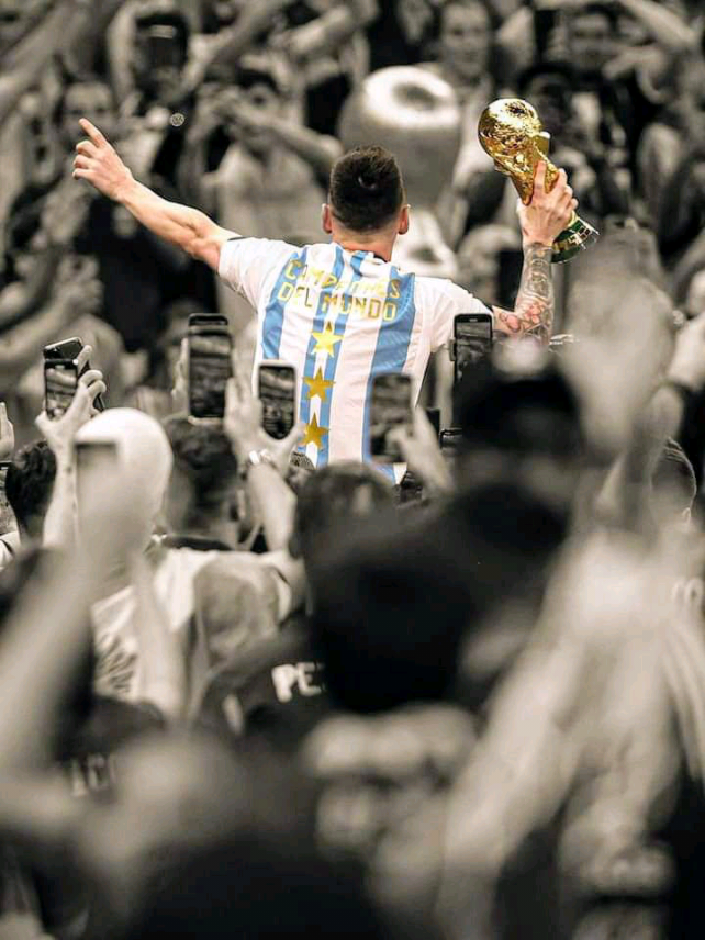 A night when the footballing gods smiled, and smiled upon Messi. — Peter Drury #fifaworldcup #fifaworldcupqatar2022 #leomessi #argentinachampion #foryoupage #lm10 #viralvideo #marufefx 