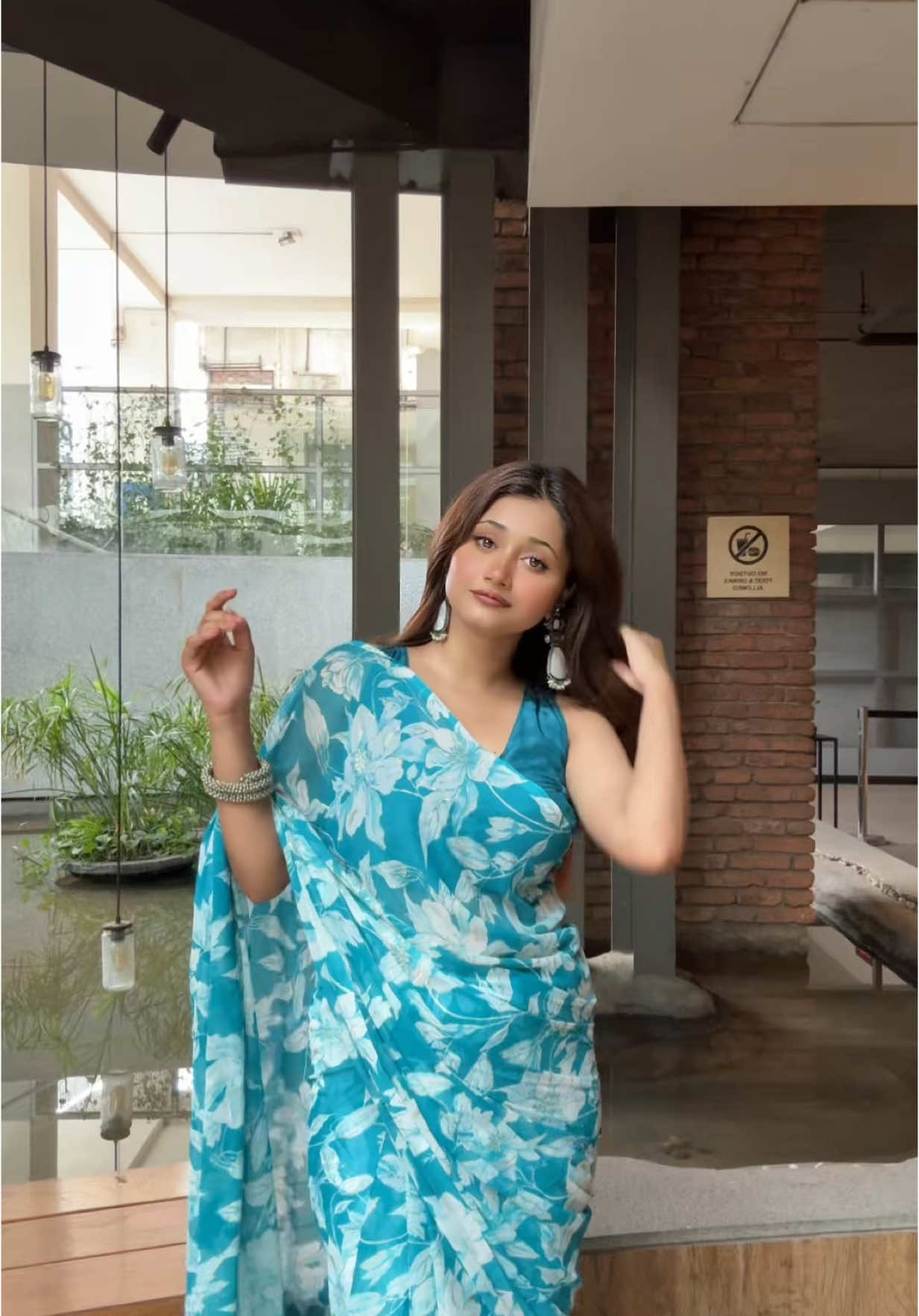 Saree - @HerAura 