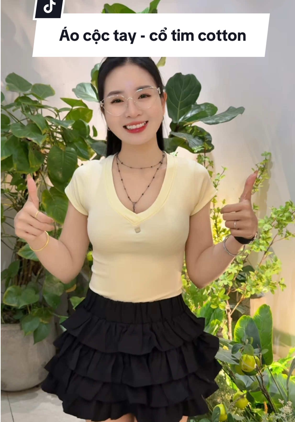 Thoáng mát - ôm form - fit dáng #thaothanhthat99 #fashiongirl #reviewdoxinh #macdepmoingay #phoidoxinh #aocotton #aoxinh #aoxinhhottrend #aothun #aothunxinh #aohottrend #fyp #muataitiktok #shopping 