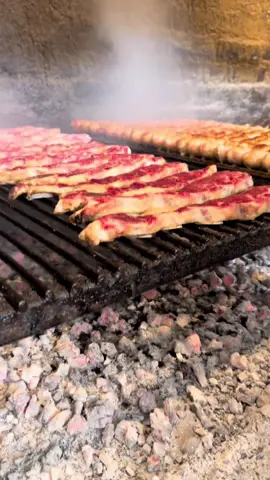 #asadobanderita #costillas #costillasbanderitas #parrilla #elnuevoencuentroparrilla #mendozaargentina🇦🇷 