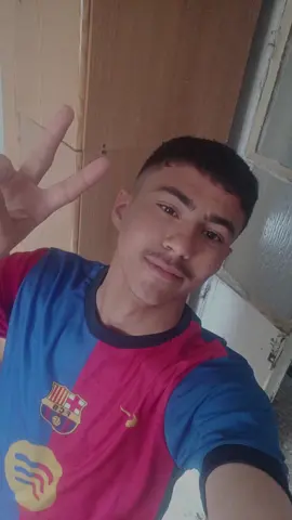 #برشلونه_عشق_لا_ينتهي #فيسكا_برسا_دائماً_وابداً🔵🔴 #ميسي #viral #fyp #fypシ゚ #capcut #مالي_خلق_احط_هاشتاقات #برشلونه_عشق_لا_ينتهي #الشعب_الصيني_ماله_حل😂😂 #مجرد________ذووووووق🎶🎵💞 #حط_صورتك #ترند #تصميم_فيديوهات🎶🎤🎬 #تصميمي 