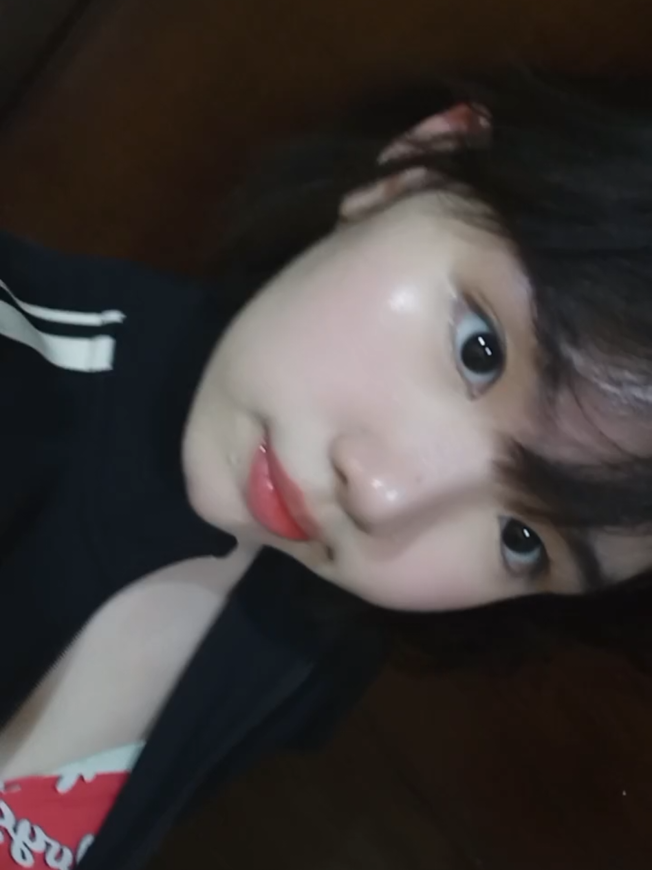 bbia glow tint 🤍  #fyp #glowy #liptint 