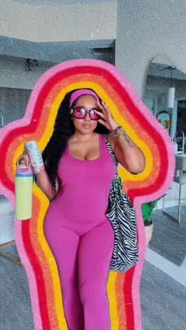 TikTok picked my sound and period✨ fyi.. I’m wearing pink and green all summer longgg🩷🥝🧚🏽🌷🌸✨ #ootdfashion #OOTD #capcutedit #fashionlover #ootdinspo 