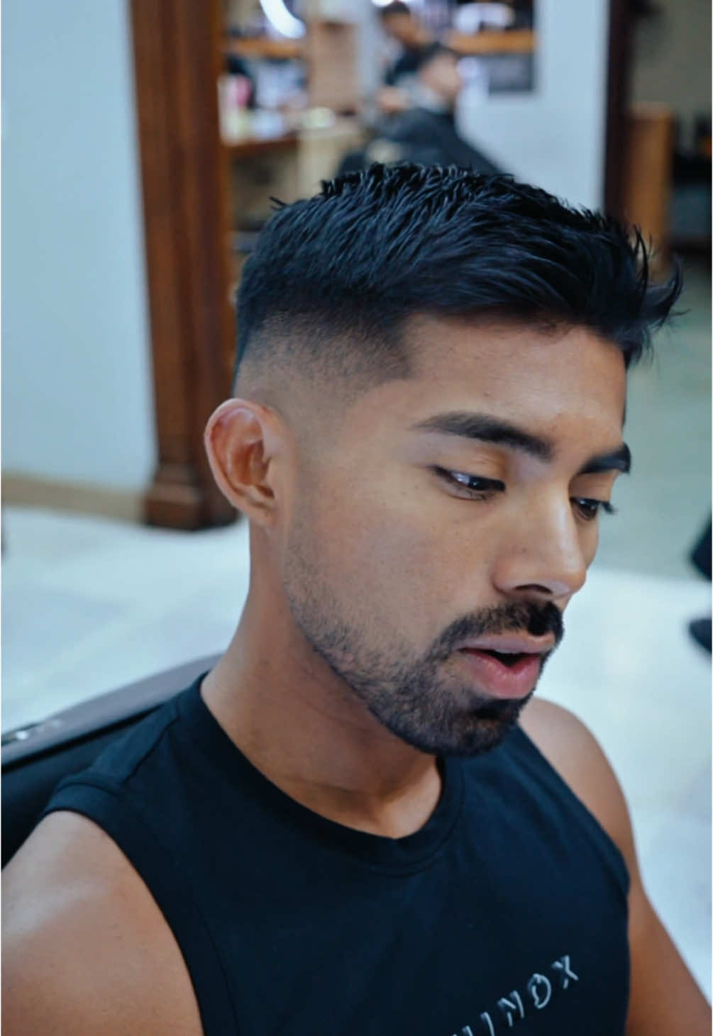 Getting a dope haircut in the best salon in BCN @minorebarber 