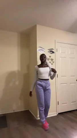 The way you move your body 🔥#fy #foryoupage #viral #viralvideo #dance #fypシ゚viral #dance #creatorsearchinsights 
