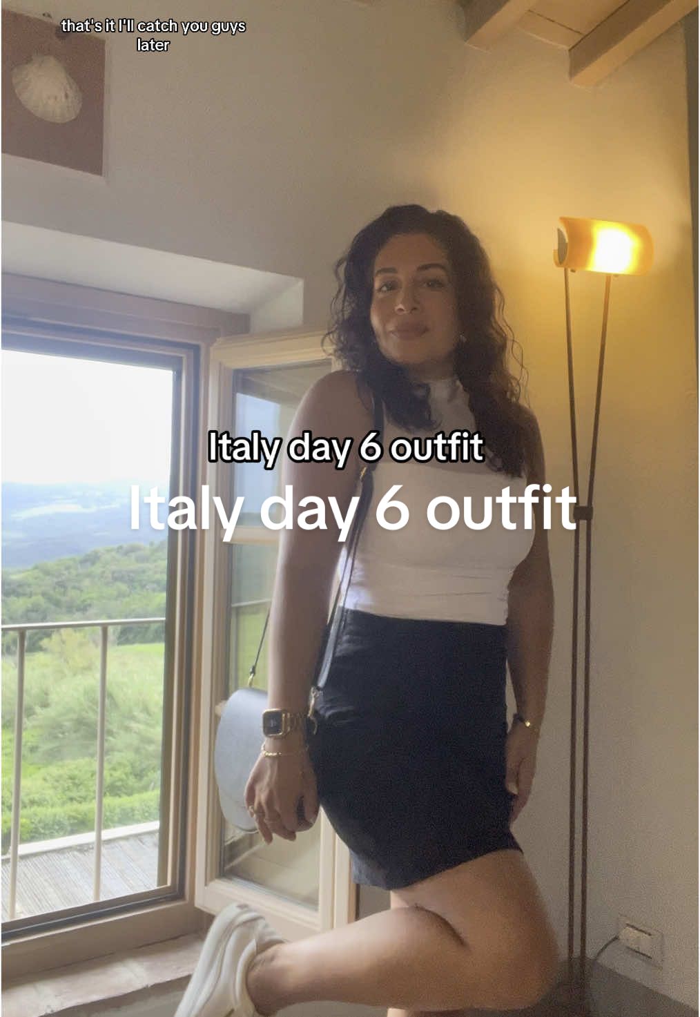 Moving on to Venice! 🛶✨ #italyoutfits#practicalstyle #realisticfashion#realoutfits #tuscany#florence#venice 