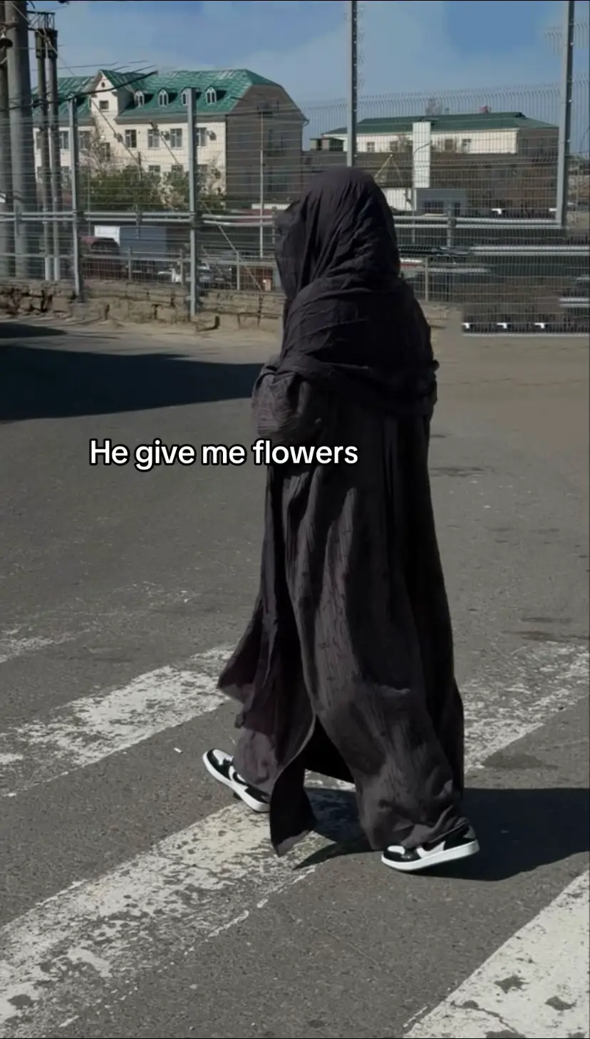 He really thought would work at me….#fyp #hassy #makemefamous #videoviral 