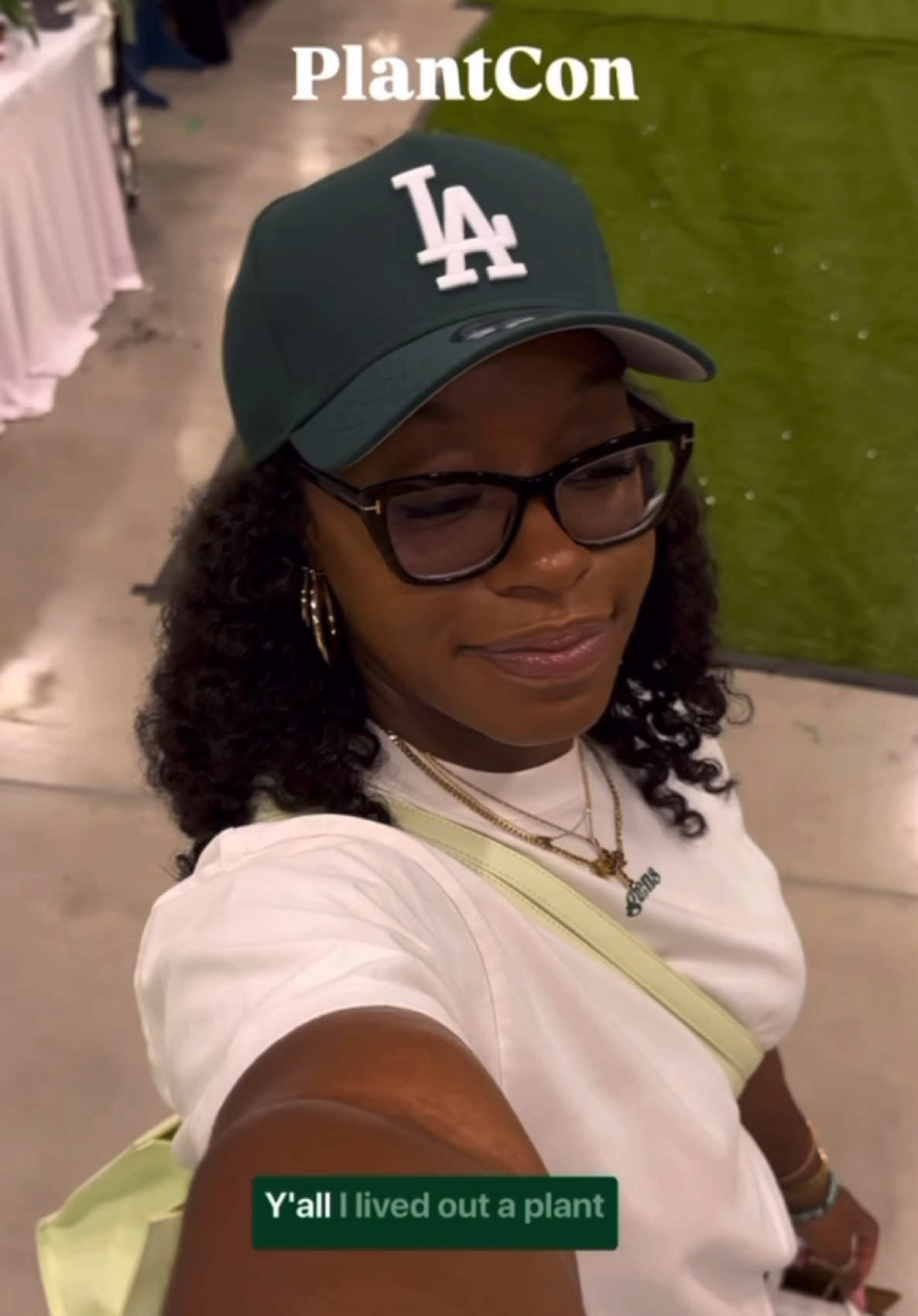 ✨ BIG NEWS 📣 I’m officially a PlantCon Houston Ambassador! If you’re a plant lover, aspiring plant parent, or just looking for a unique, soul-nourishing experience… you need to be at PlantCon this year! 🌱🪄 ✨PlantCon Houston Details Below✨ 🎟️ Tickets start at $35 🗓️ May 31st–June 1st, 2025 | 10am–6pm 📍NRG Center | 1 Fannin St, Houston, TX 77054 Use my code TIFFANI for 5% off your ticket at plantcon.org Let’s grow together, connect, shop your fave plant vendors, and celebrate this beautiful plant community we’re all a part of! . . . . #PCHTX #PlantConHouston #PlantConAmbassador #TiffTips #PlantParent #plantcon2025 #houston #gardening #plants #plantpeople #plantconvention #texas #htxevents #HoustonPlants #PlantConHouston #HoustonTexas #PlantCommunity #plantcon #fyp #fypage 