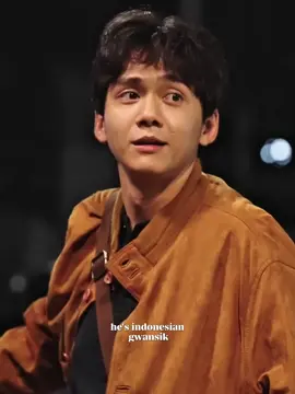 cuma ngikutin kata orang orang ajaaa🤏🏻  • • (sorry kalo salah kalimat) #chiccokurniawan #gwansik #film #CapCut #fyp #fypage #fypシ゚ #fypppppppppppppp #actor #edit #chicco #trend #fyppppppppppppppppppppppp 