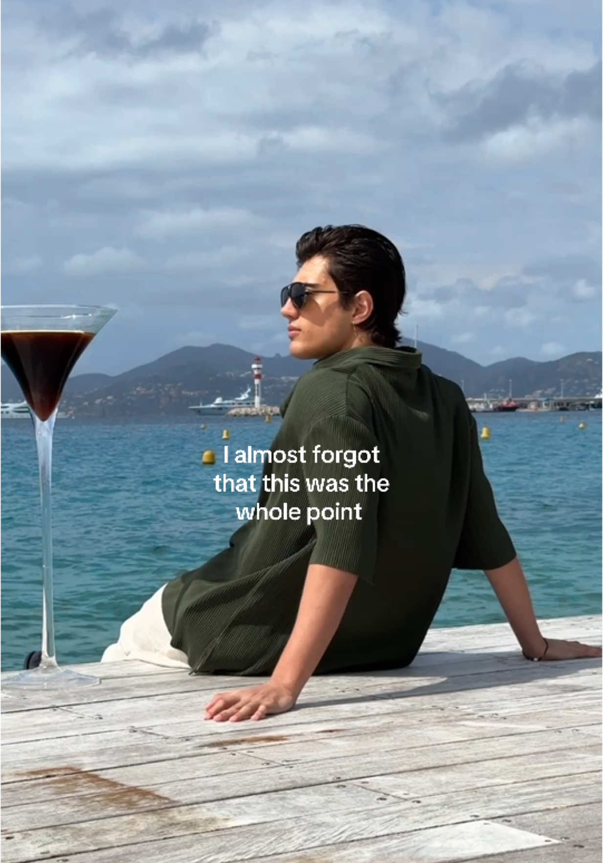 Im only having one @Nespresso martini today #NespressoCannes Anzeige