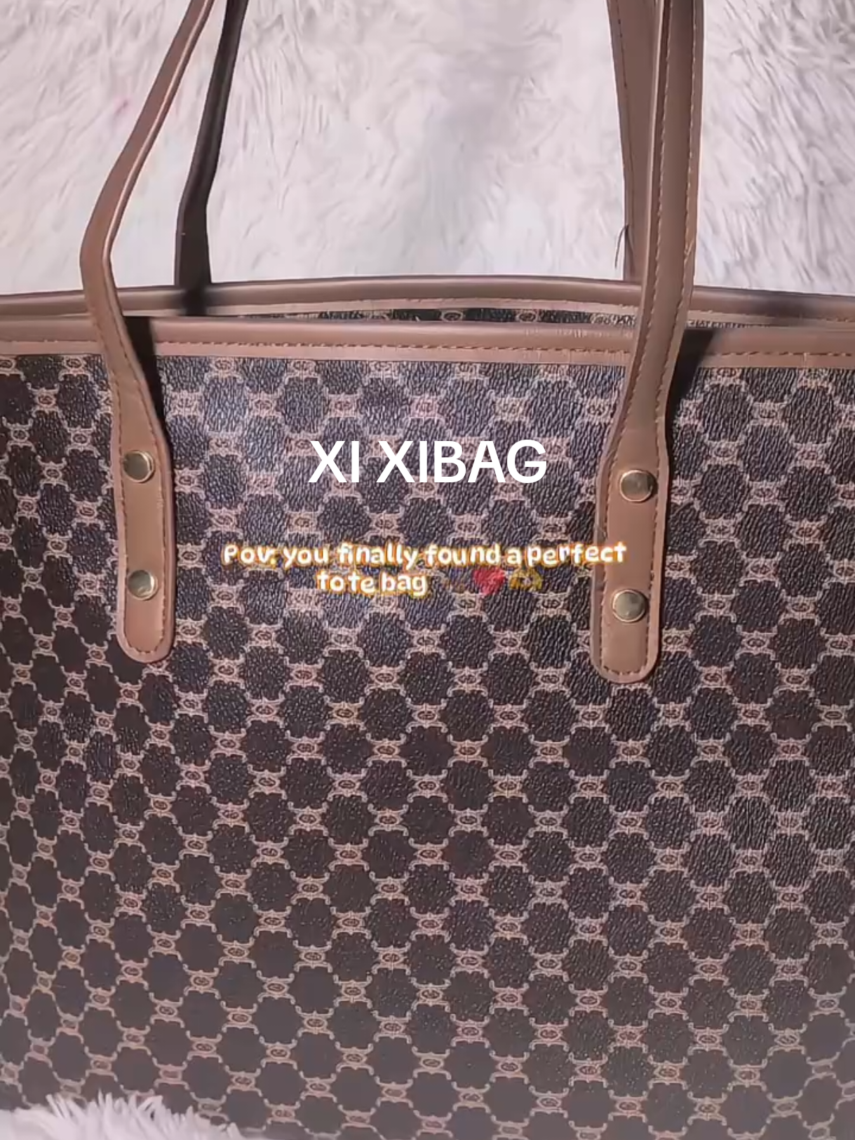 super ganda talaga ng totebag ni XI XIBAG♥️ #xixibag #trend #xixibag #totebag #handbag #slingbag #fypdongggggg #viral #creatorsearchinsights #freesampleapproved #fypppppppppppppppppppppppppppppp #fypdong #collegebag 