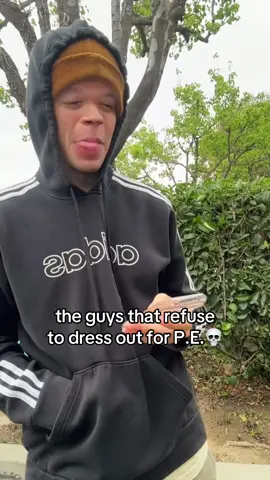 How hard is it to dress out bro💀 Is it really that embarrassing😂 #school #comedian #comedy 