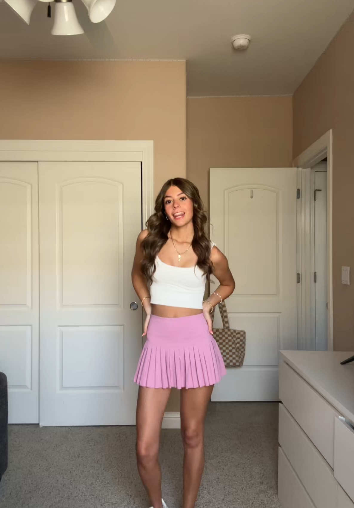 level up 😛 #icantdance #outfit #fitcheck #outfitinspo #hair #hairtok 