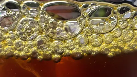 🤯🫧🫧🫧❤️‍🔥.#اكسبلور #عدسة_الماكرو #v60 #your_coffee #fypシ゚ #ايفون15 #اكسبلورexplore #الهاشتاقات_للشيوخ #محمد_عبده #foryou 
