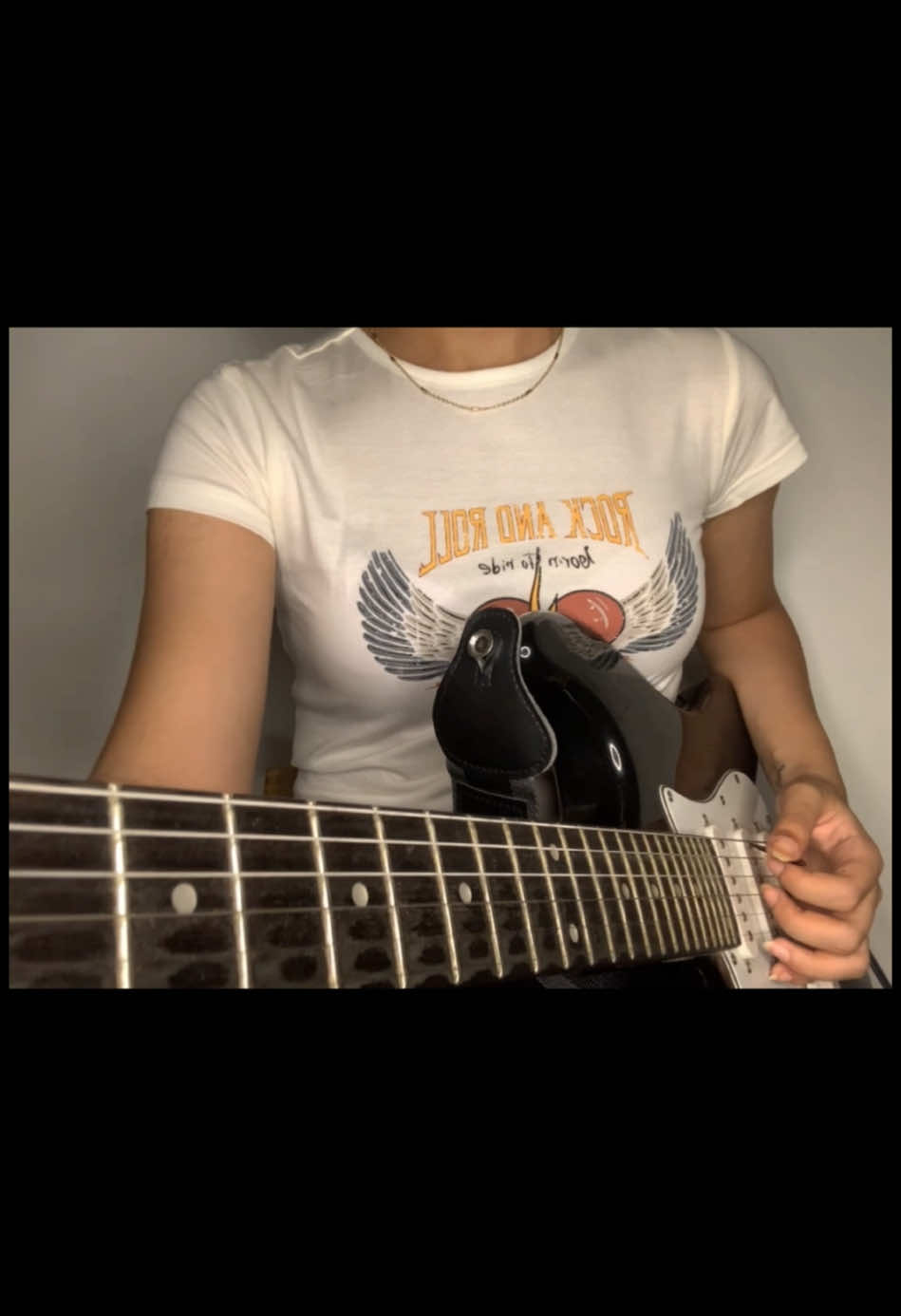 Do i wanna know? _ Arctic Monkeys 🎸🖤  #fyp #arcticmonkeys #alexturner #doiwannaknow #doiwannaknowcover #guitar #guitartok #guitarcover #electricguitar 