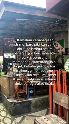 MasyaAllah 🫶🏻 #suami #suamiistribahagia #suamiidaman #suamikusurgaku #suamiisteri #suamiistrii #suamiistribahagia #suamiisteribahagia #pasutrimuda #pasutribaru #pasutribahagia #suami #tanggungjawab #penyayang #pengertian #dan #sabar #suami #yang #mampu #memuliakan #istrinya #masyaallah #sehat #selalu #suamiku #suamikusurgaku #masyaallahtabarakkallah #masyaallahtabarakkallah❤❤❤ 