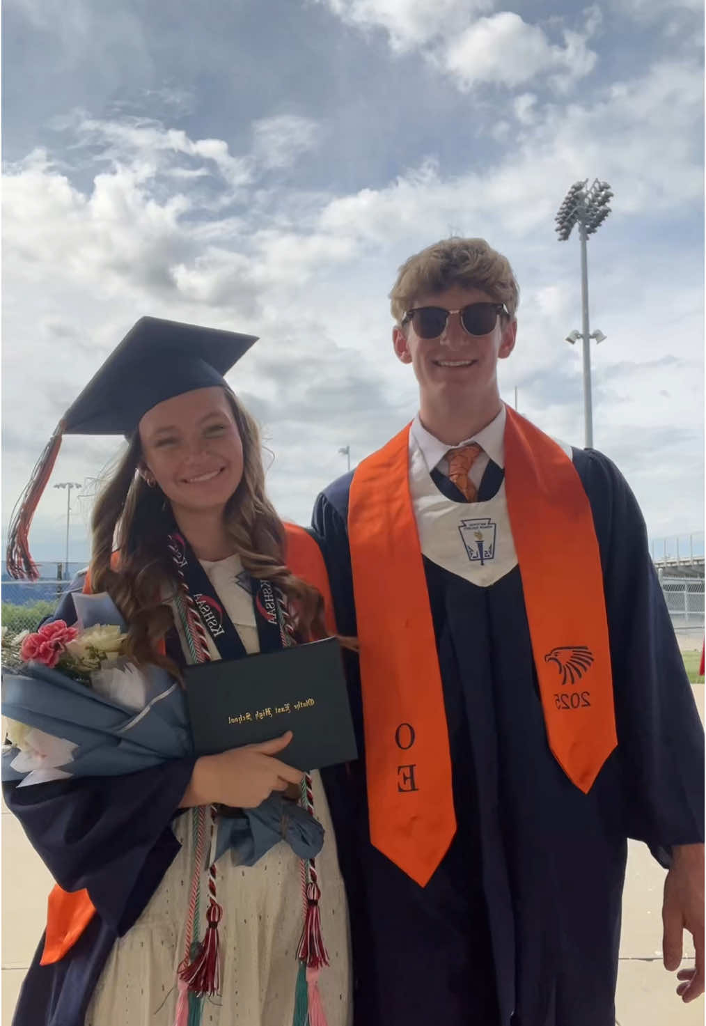 Officially high school sweethearts!!🧡💙 Onto bigger and better things!🫶🏼#graduation #graduate #classof2025 #boyfriend #highschoolsweethearts 