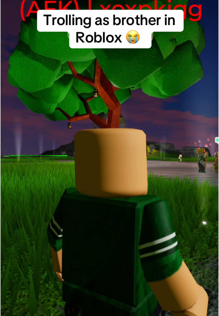 Wait till the end 😭 💀  Featuring: @poopscoop  #mightyclips #trolling #roblox #micup #vc 