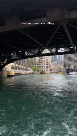 i feel like a tourist sometimes #chicago #boat #Summer 