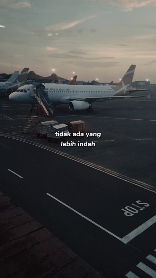 “Hidup bukan tentang seberapa keras kamu jatuh, tapi seberapa kuat kamu bangkit setelahnya.”  #fyp #fypage #fyppppppppppppppppppppppp 
