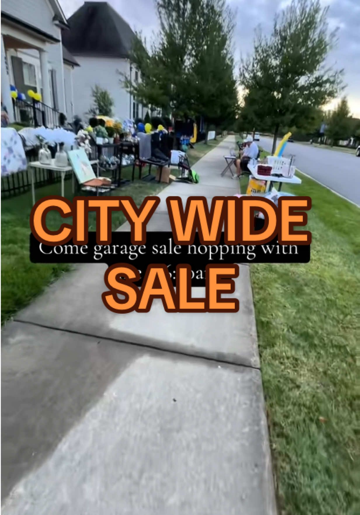 City wide garage sales are the best. ✨❤️ #yardsales #yardsale #throwback #rummagesale #garagesale #citywidesale #garagesalehaul #yardsalehaul #thriftedhome #upcycling #thriftedhomedecor #restorationhardware #rh 