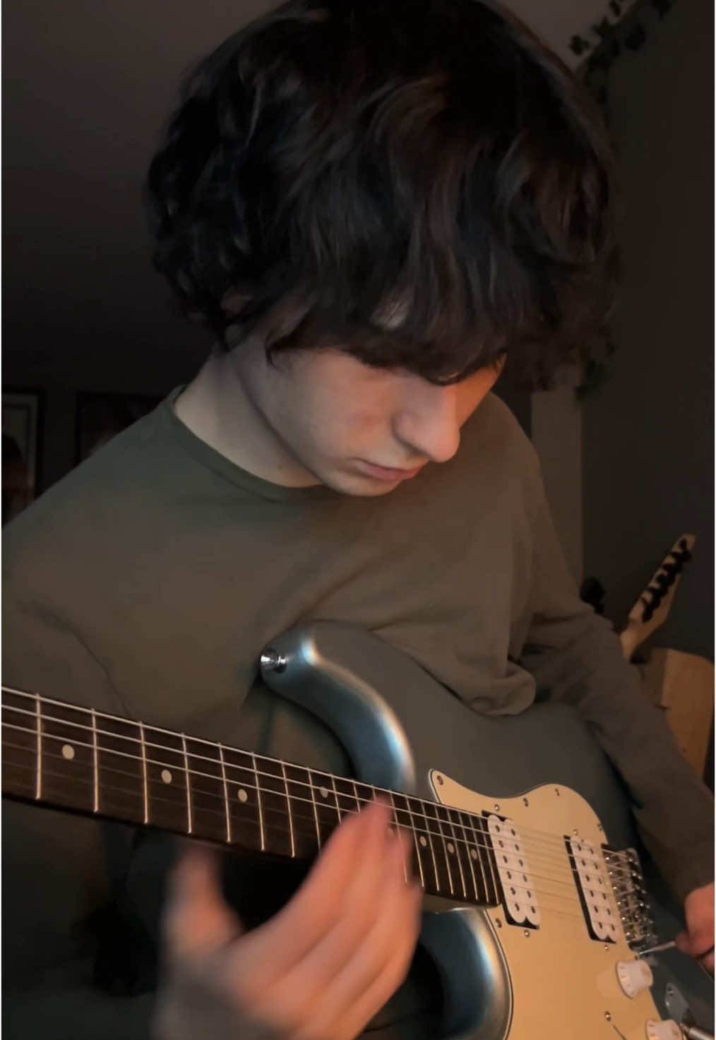 Bulls In The Bronx with Donner DST-152 #piercetheveil #bullsinthebronx #ptv #icanthearyou #guitar #fyp #foryou 