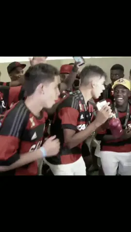 bals🕺 #brasileño🇧🇷 #bals #musica #🕺🕺🕺 #viral_video #paratii #fyp 