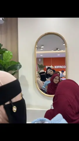مع أختي الصغيرة🥰@hanuna.alathos @Nawira.athos 2 #masyaallahtabarakkallah 