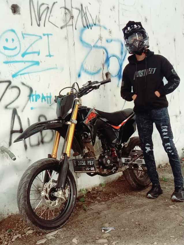 Mau tampil kece saat riding bareng Supermoto? pake helm jpx ini si biar makin kece #fypシ #helm #jpxhelmet #jpx 