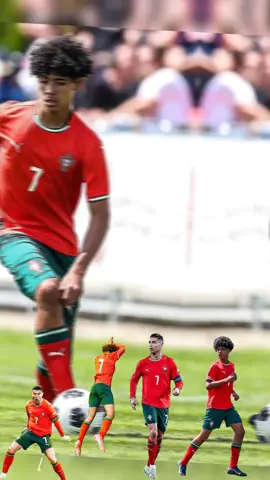 #footballtiktok #maxamedqadar #somalitiktok #fypシ゚ ... See more  See translatio 