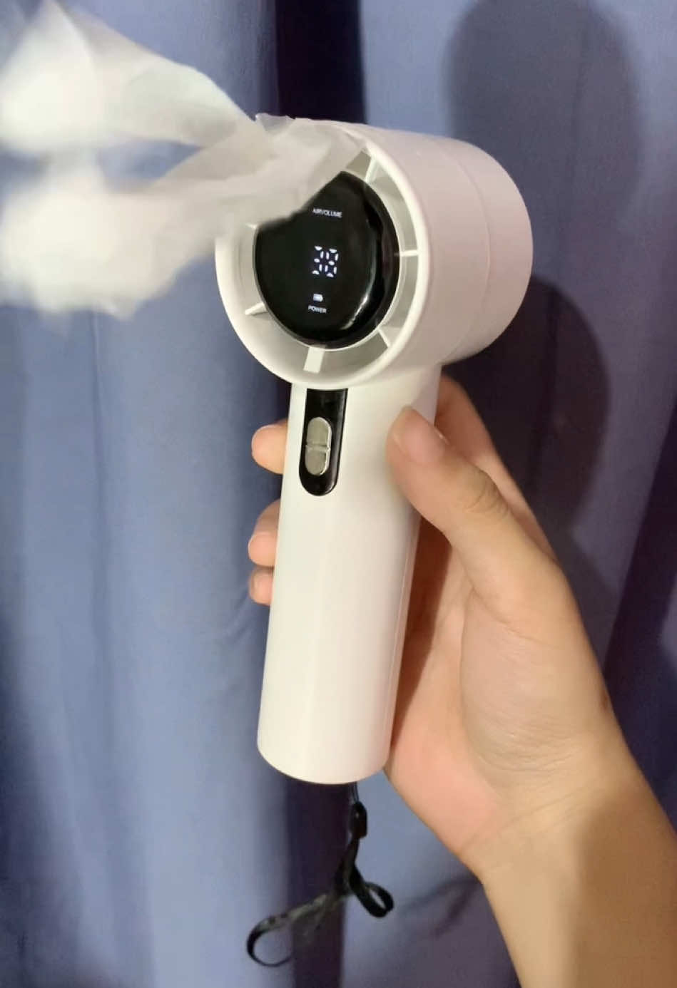 Sắm ngay 1 em liền😍#quatcamtaymini #xhtiktok #xhuongtiktok #apfiletmarkett 