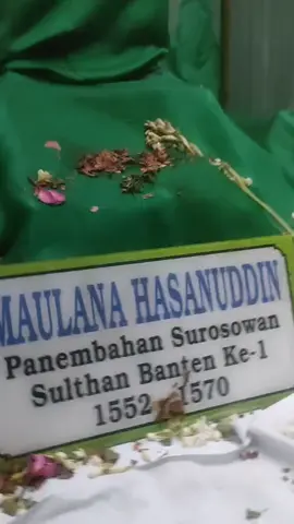 Ziarah Sultan Maulana Hasanuddin Banten #ziarahwali #sultan #banten #wisatareligi #walisongo #fyp 
