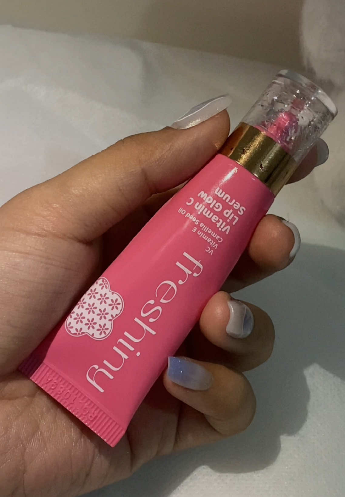 dry lips no more with this freshiny lip serum! 😩💗 #freshiny #lipserum  #fyp 